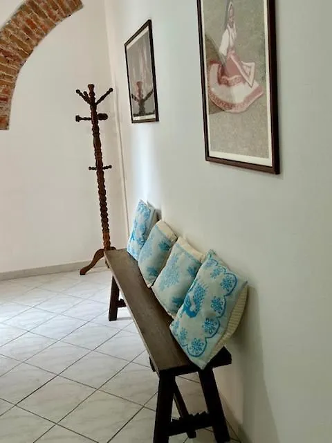 Apartament Domus Domina Oristano